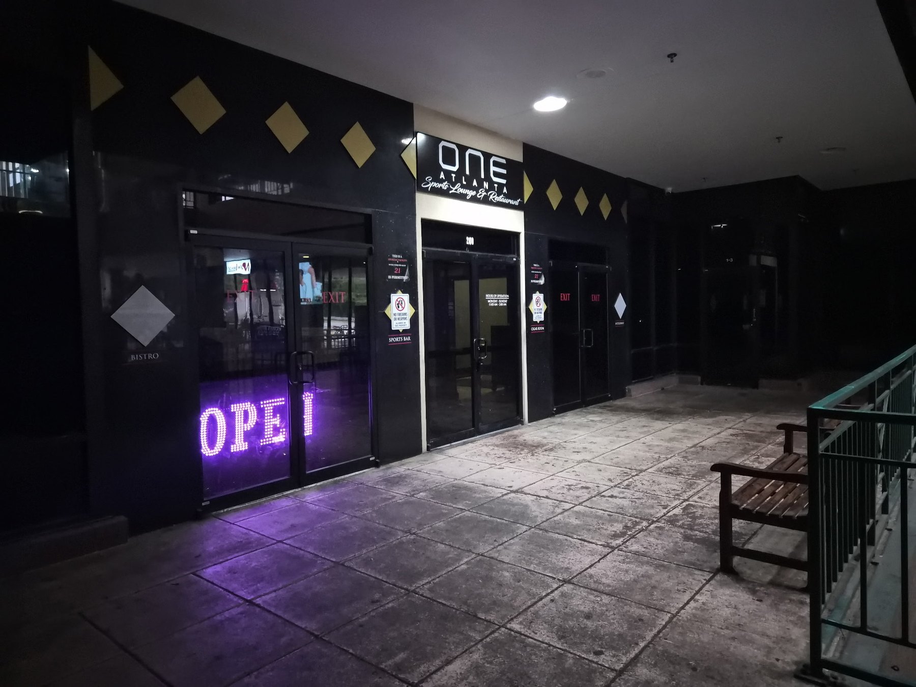 ONE Atlanta — exterior